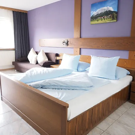 Ξενοδοχείο με διαμερίσματα Haus Brabant